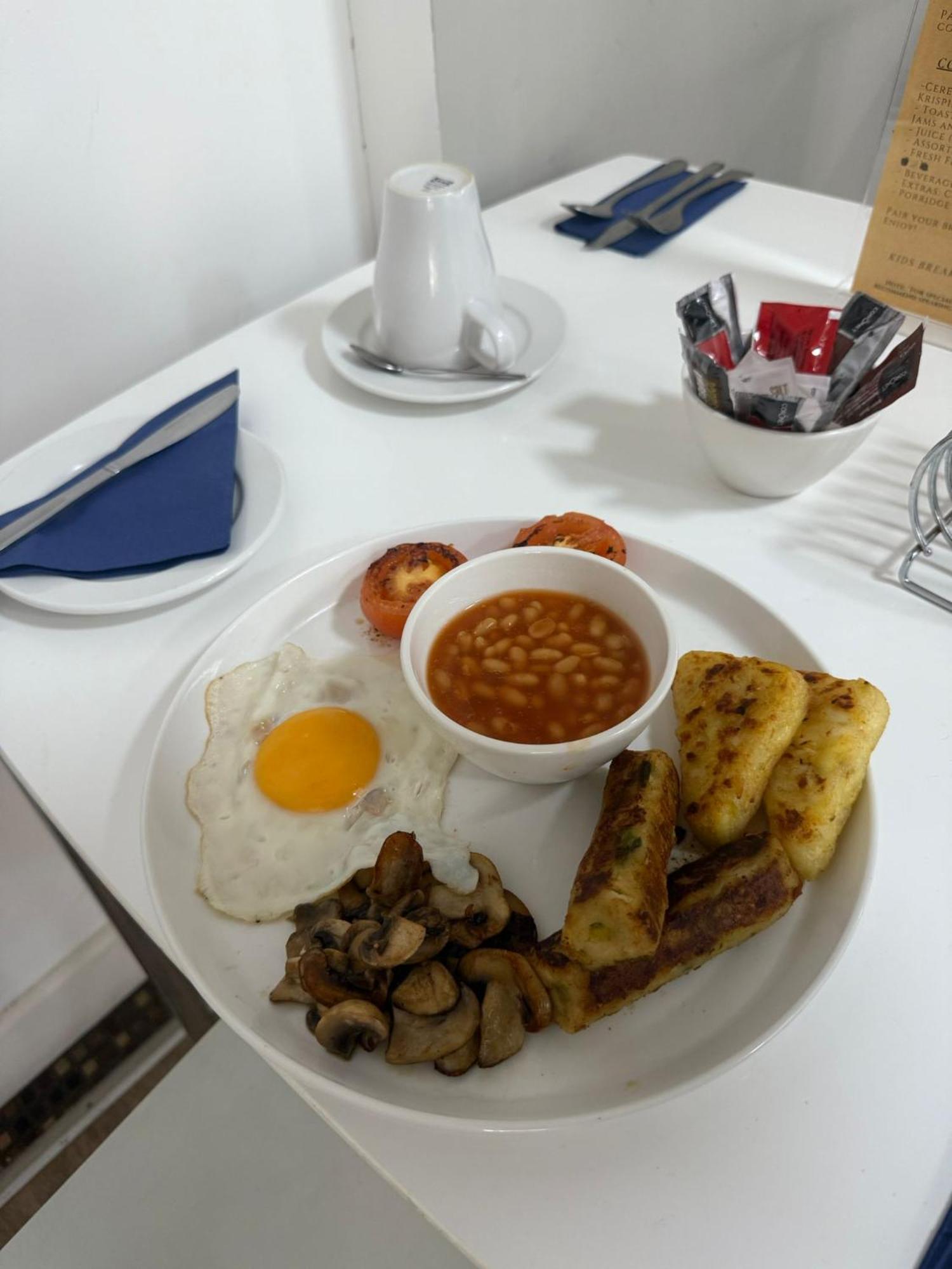 Trivelles Gatwick & Airport Parking 3* Crawley (West Sussex)