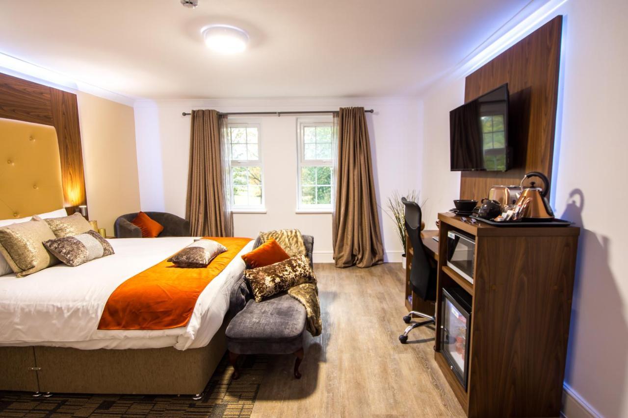 Trivelles Gatwick & Airport Parking 3*